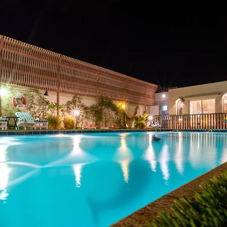 B-Lbait Yanbu Villa Garden Ngoại thất bức ảnh