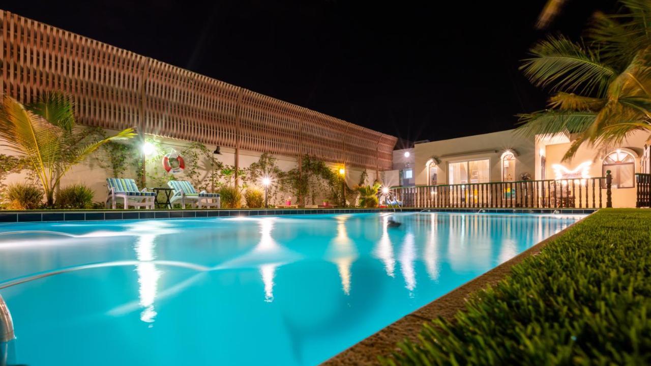 B-Lbait Yanbu Villa Garden Ngoại thất bức ảnh